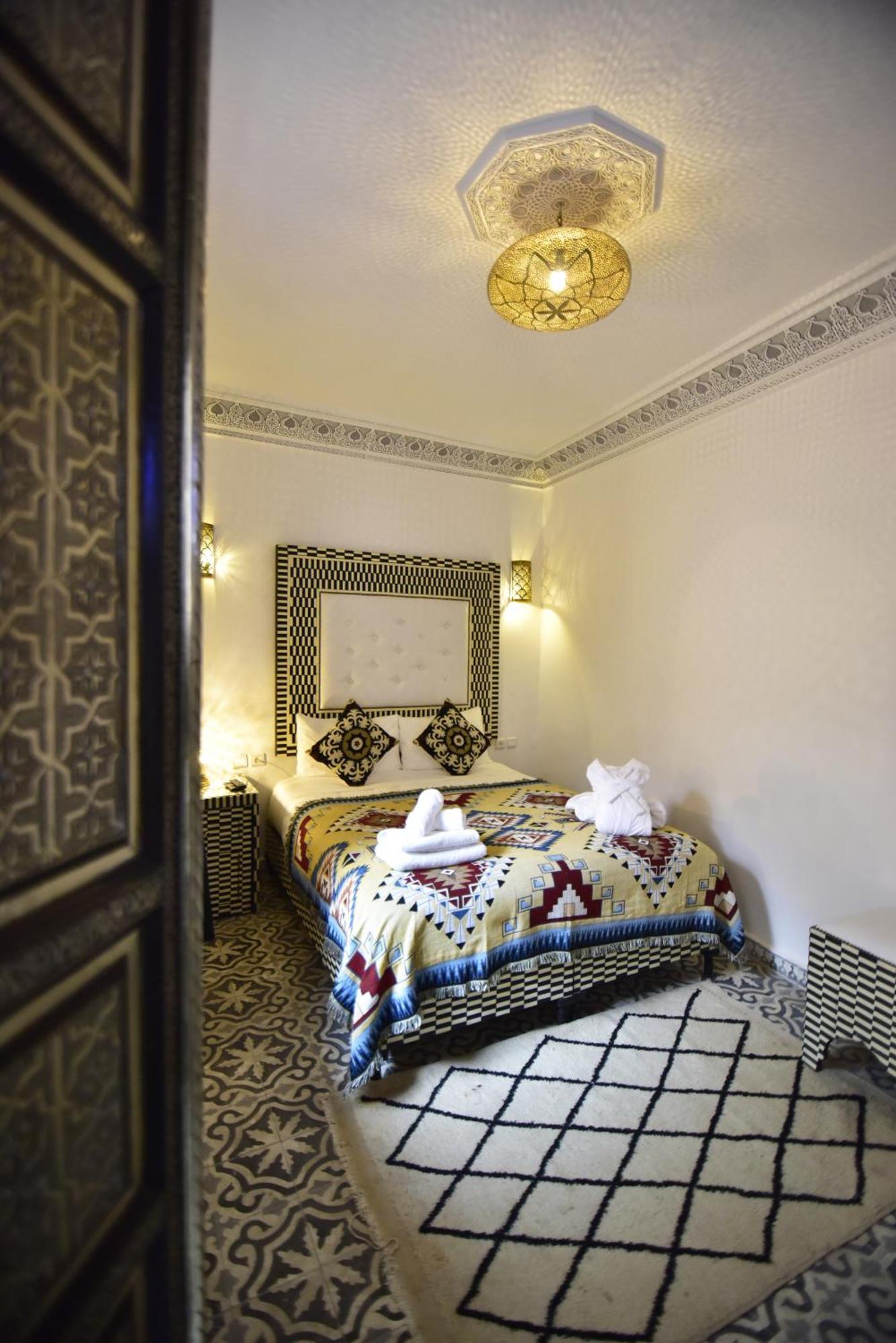 Zoco Riad Tangier Exterior photo